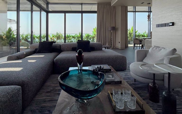 Image 2 - Bluewaters Penthouse