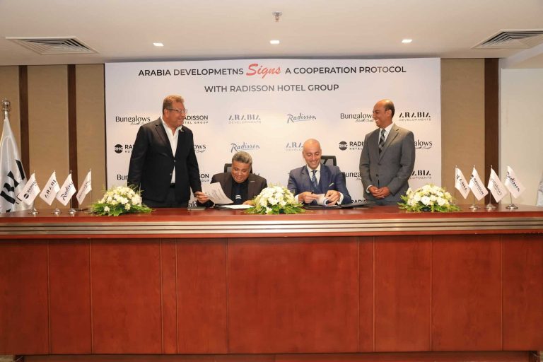 Signing-ceremony-Radisson-Resort-North-Coast-1-2048x1365